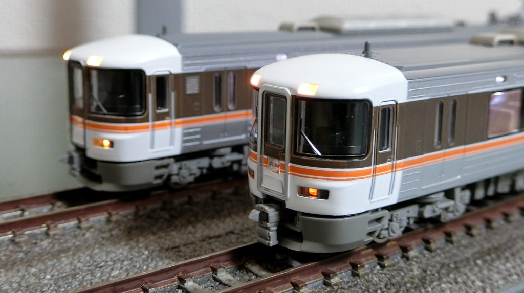 鉄道模型 373系